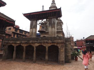 Durbar Square, cloche de Taldeju, Bhaktapur  • Népal