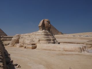 Pyramid of Menkaure, Giza • Egypt