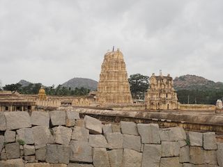 Vue d'ensemble du complexe de temples Virupaksha, Hampi  • Inde • Karnataka