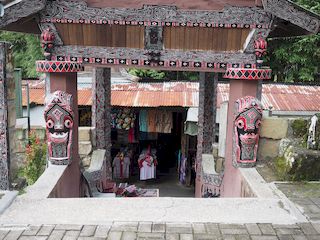 cimetière royal de Samosir, Lac Toba  • Indonésie • Sumatra