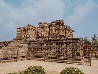 zij aanzicht, Konark • India • Odisha