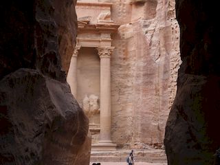 entrée du site, vue sur le Trésor, Petra  • Jordanie
