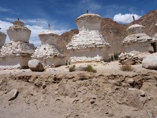 Chortens du Ladakh • Architecture bouddhique, Stupas