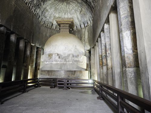 Ajanta • Grotte N°10 ( Inde, Maharashtra )