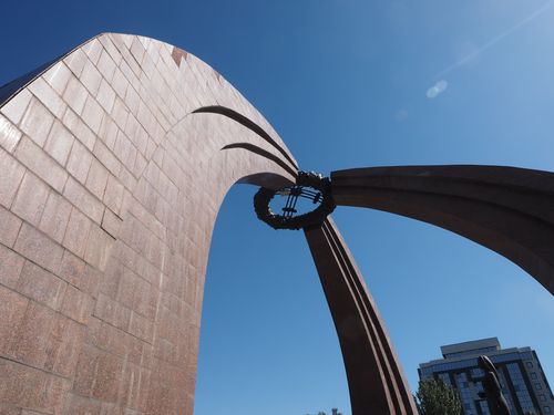Bisjkek • Overwinningsmonument ( Kyrghizië,  )