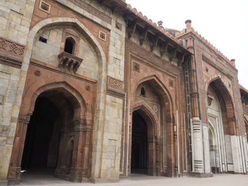 Delhi •  Purana Qila: Kina e Kuhna-moskee ( India, Delhi (NTC) )