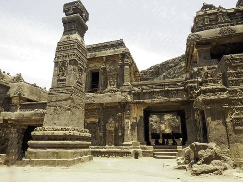 Ellora • Cave 16, Kailasa temple ( India, Maharashtra )