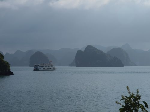 Halong • Halong Bay ( Vietnam,  )