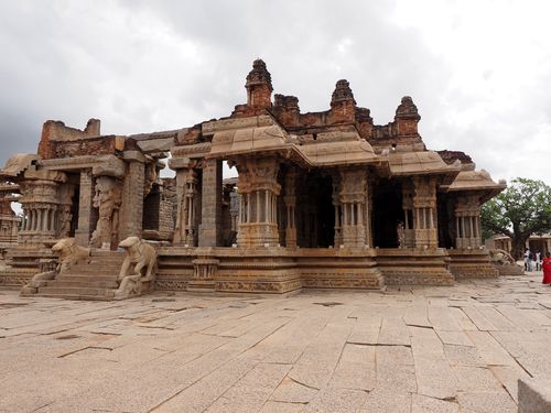 Hampi • Vittala Temple: side view ( India, Karnataka )
