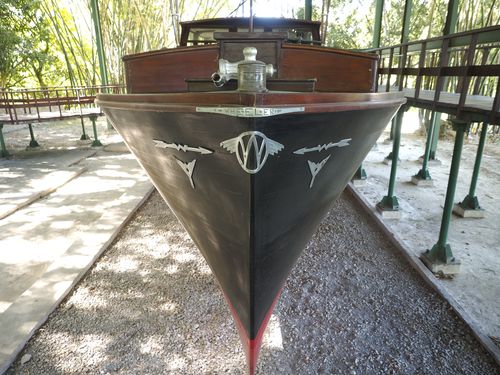 Bay of Pigs • Ernest Hemingway House  ( Cuba,  )