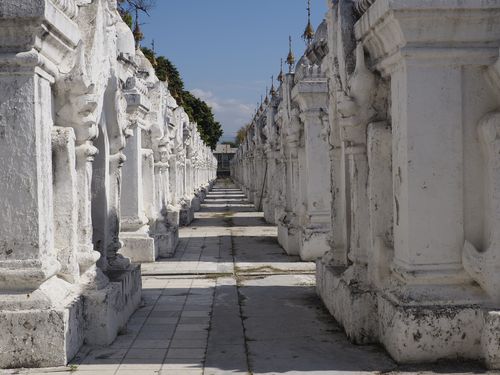 Mandalay • Pagode Kuthodaw ( Myanmar,  )