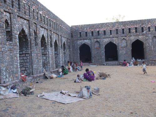 Mandu • Caravansérail ( Inde, Madhya Pradesh )