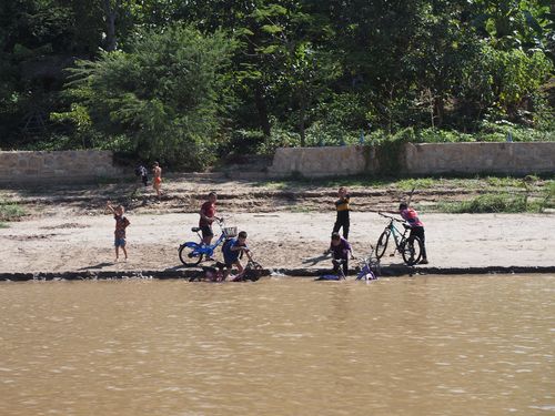 Laos • Mekong near Luang Prabang ( Laos,  )