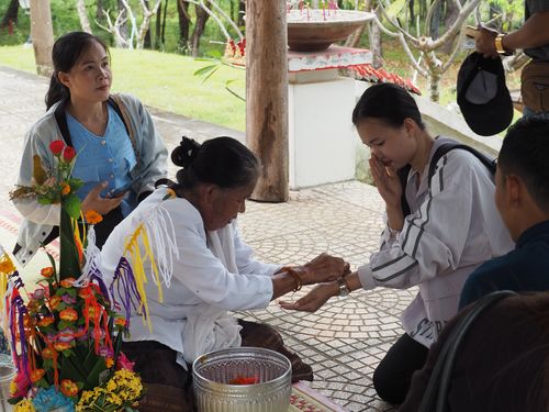 Laos • Cultus van de Heilige Manikhot-boom -Levend spiritueel erfgoed ( Laos,  )