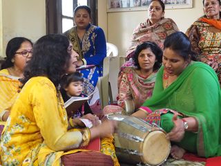 Nalagarh • Chants communautaires de femmes jaïnes ( Inde, Himachal Pradesh )