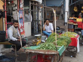 Nalagarh • Boutiques et marchés de quartier ( Inde, Himachal Pradesh )