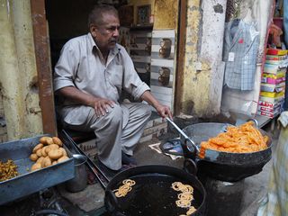 Nalagarh • Boutiques et marchés de quartier ( Inde, Himachal Pradesh )