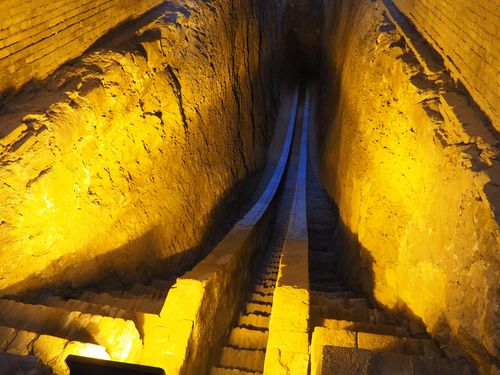 Samarkand • Ulugh Beg Observatory: the wall sextant ( Uzbekistan,  )
