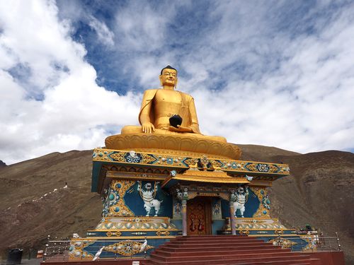 Stok • Bouddha Maitreya ( Inde, Ladakh )