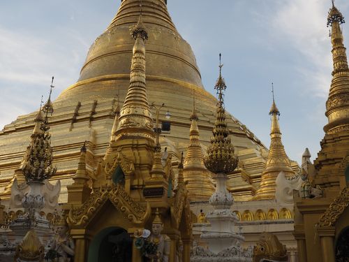 Yangon • Pagode Shwedagon: le stupa central ( Myanmar,  )