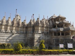 Jaïnisme • Ranakpur, Temple d'Adinatha, Rajasthan