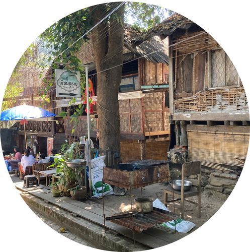 tuinbouwwerkzaamheden in de buurt van de stad, Luang Prabang • Laos